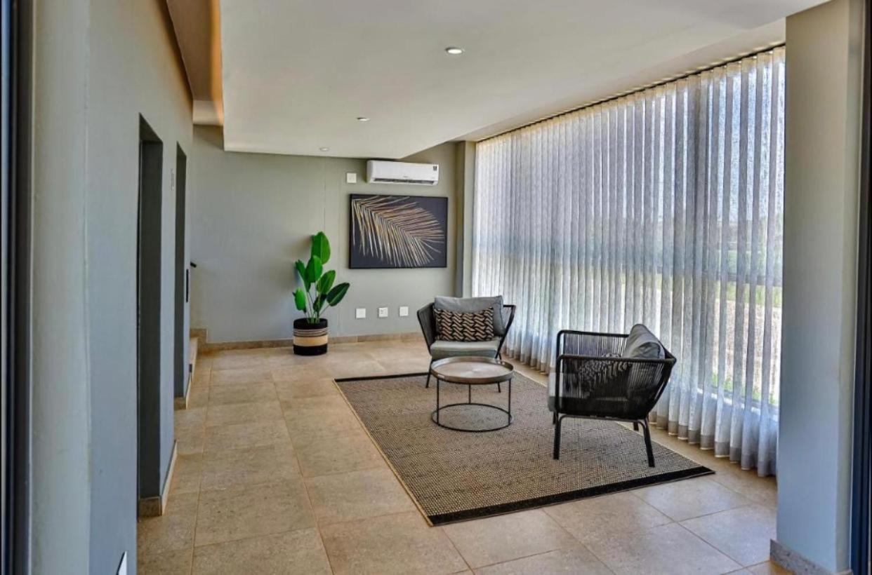 Boulevard 242 Apartment Ballito