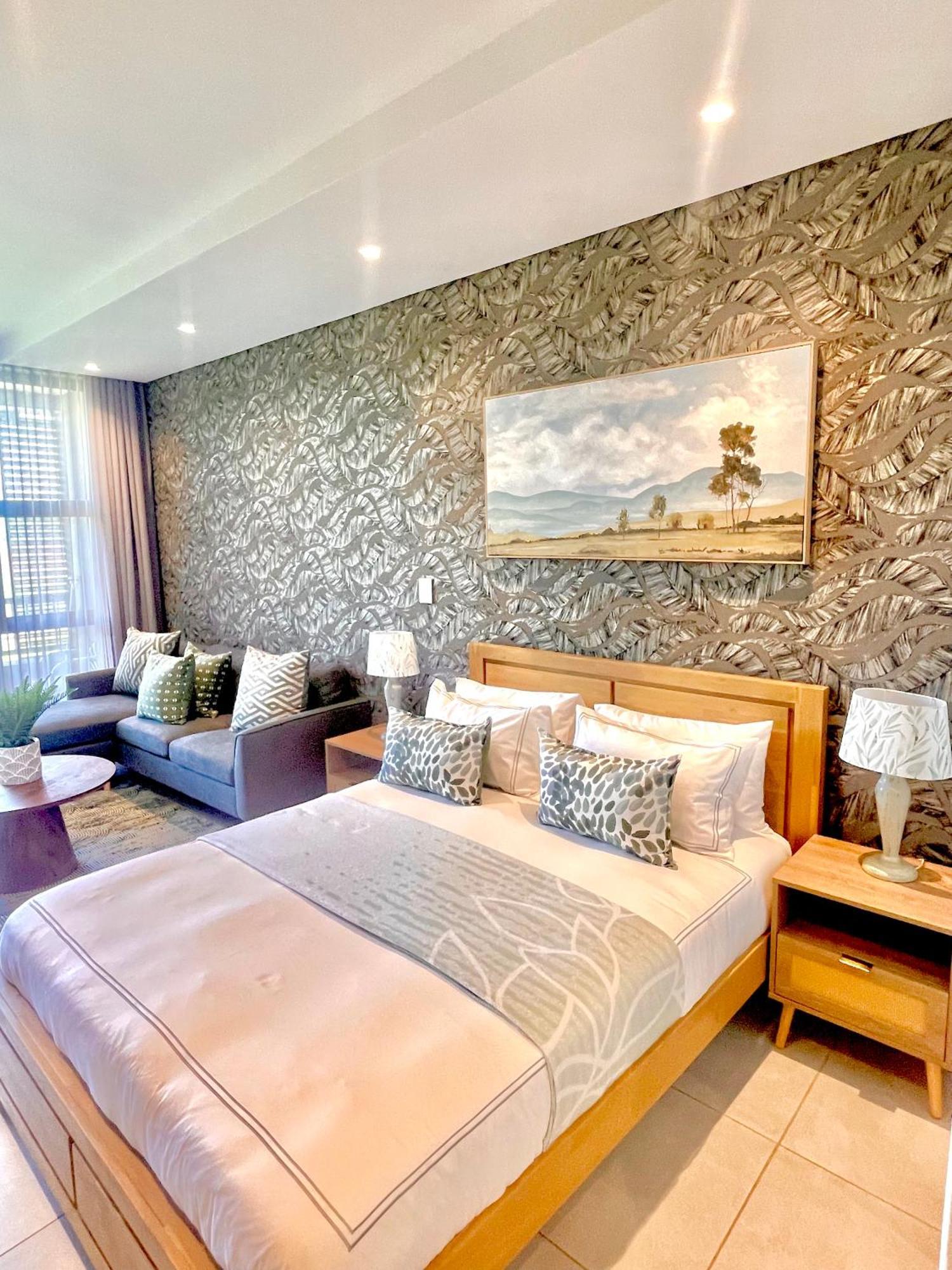 Boulevard 242 Apartment *